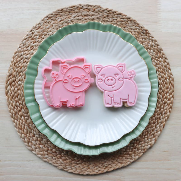 Pig Farm Yard Cookie Cutter and Stamp