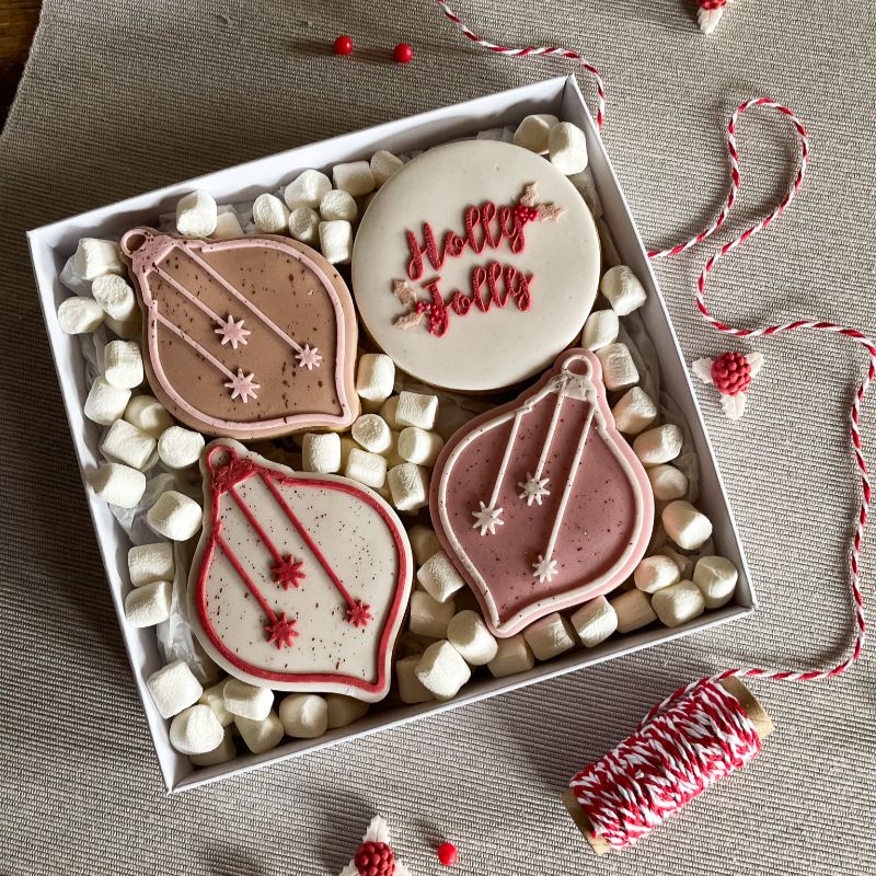 Teardrop Bauble Christmas Cookie Cutter and Embosser