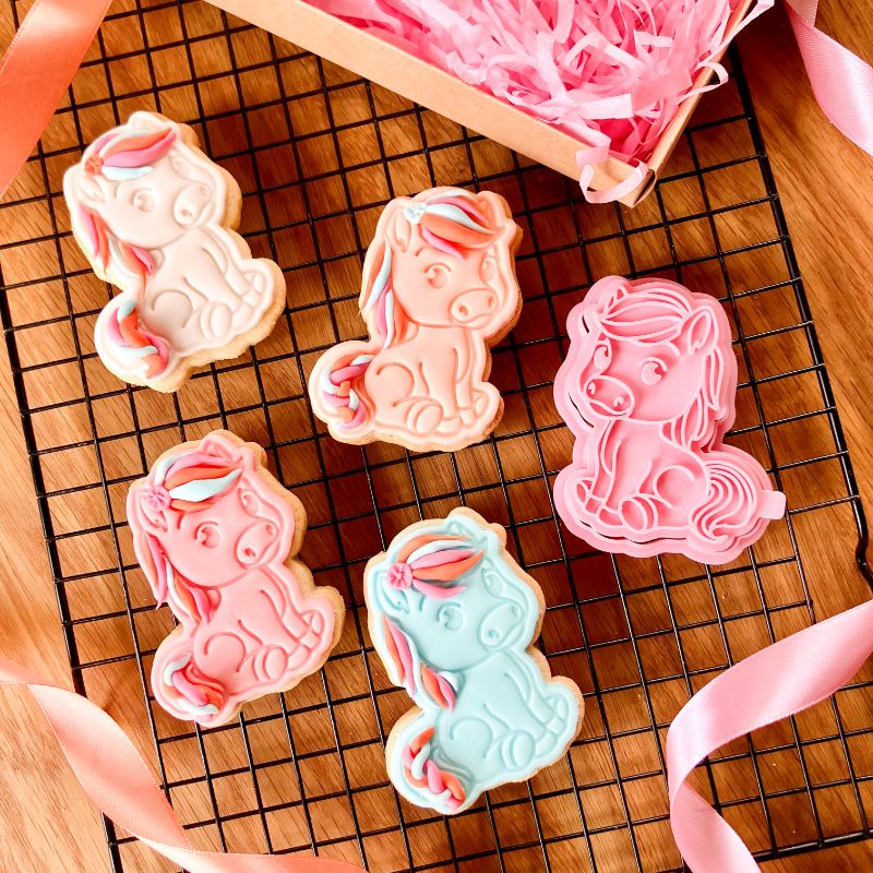 Horse Pet Animal Cookie Cutter and Stamp