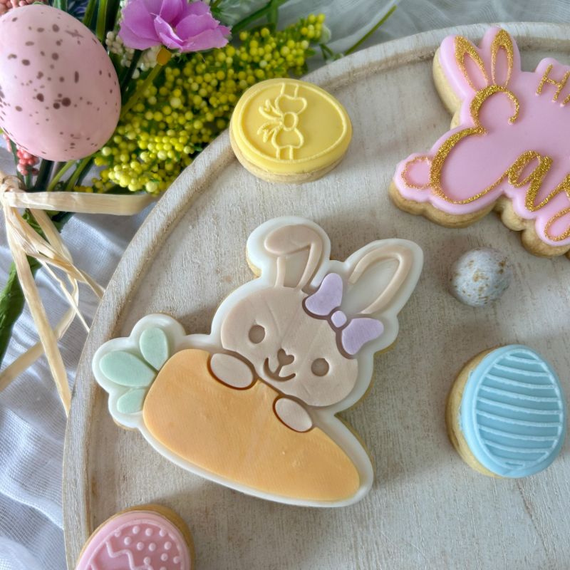 Easter Rabbit with Carrot Cookie Cutter and Stamp