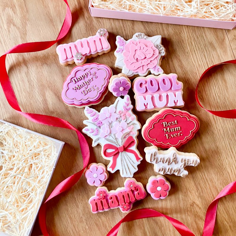 Mum with Flowers Mother's Day 3D Cookie Stamp and Cutter - suitable for two tone effect