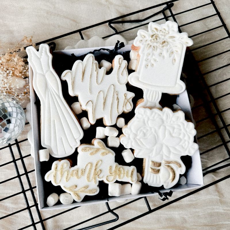 Wedding Bouquet Cookie Cutter and Stamp