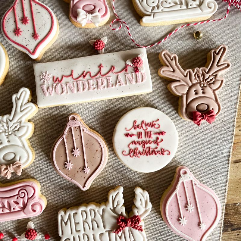 Teardrop Bauble Christmas Cookie Cutter and Embosser