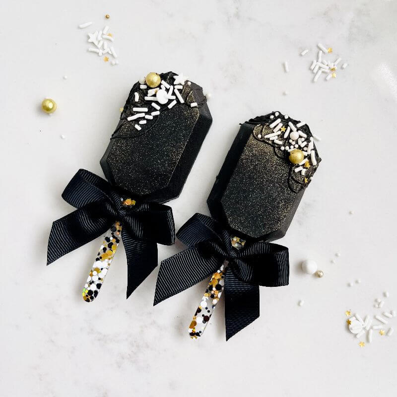 Black, Gold & White Fleck Acrylic Cakesicle Lollipop Sticks