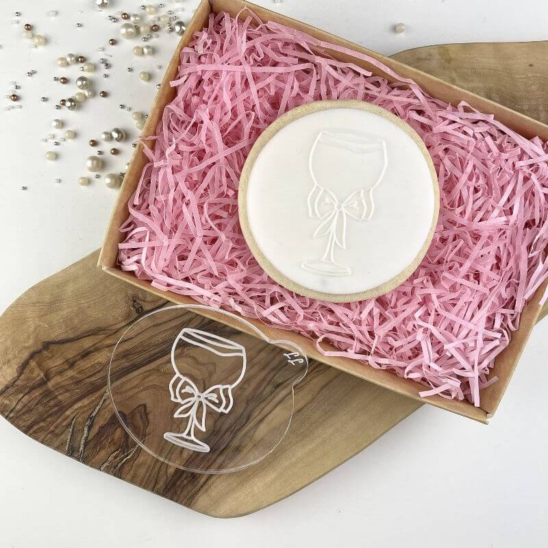 Gin Glass with Bow Hen Party Cookie Embosser