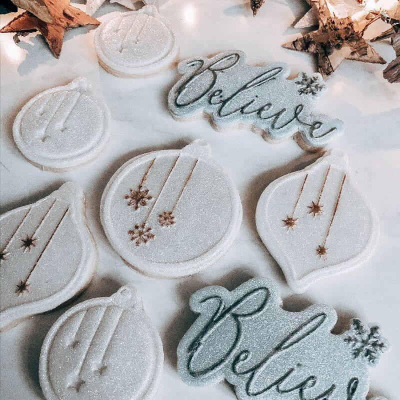 Circle Bauble with Stars Small Christmas Cookie Cutter and Stamp