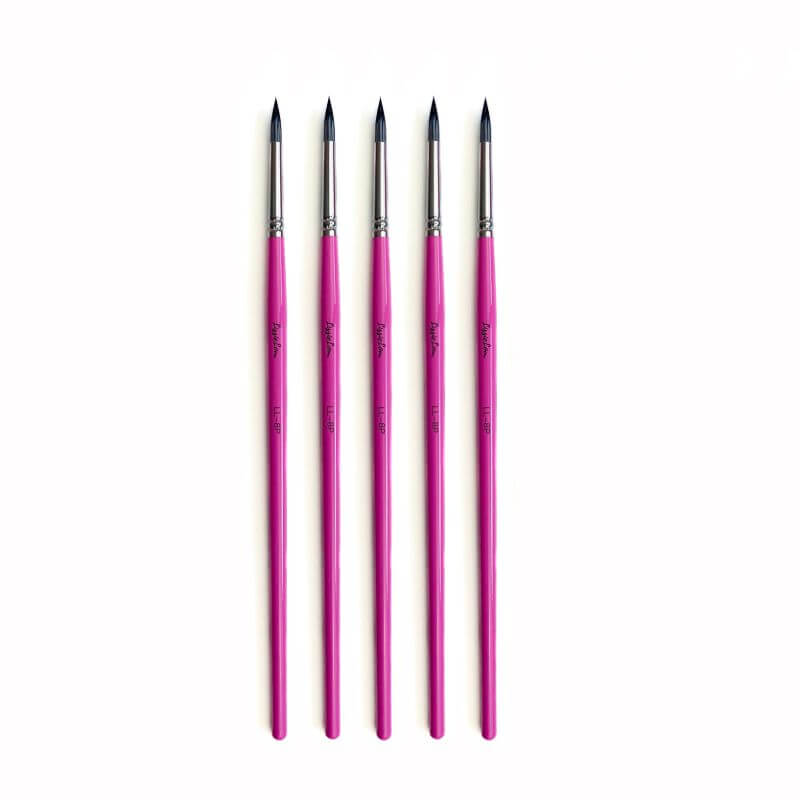 LissieLou Pointed Paint Brush Size 8