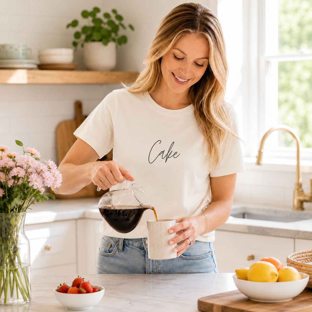 Cake Women's 100% Organic Cotton T-Shirt - Black Heather Blue