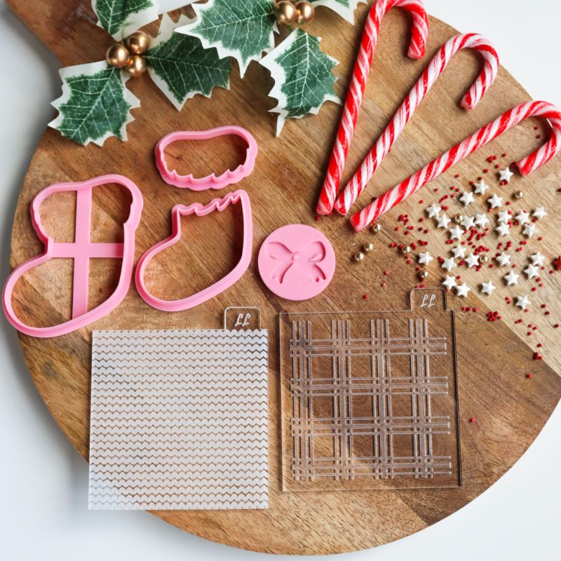 Christmas Stocking, Knitted and Gingham Pattern and Mini Bow Cookie Cutter and Multilayer Embosser Set