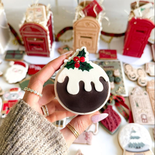 Christmas Pudding 3D Cookie Stamp and Cutter - suitable for two tone effect