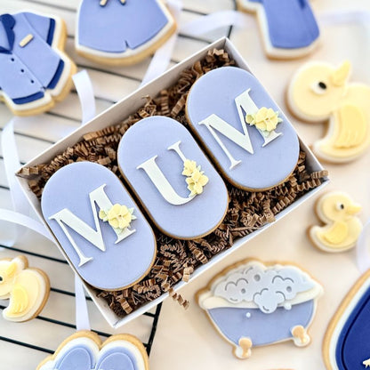 MUM Floral Oval 3D Cookie Stamp and Cutter Set- suitable for two tone effect