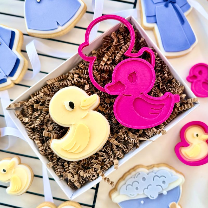 Mother Duck and Duckling Set 3D Cookie Stamp and Cutter Set- suitable for two tone effect