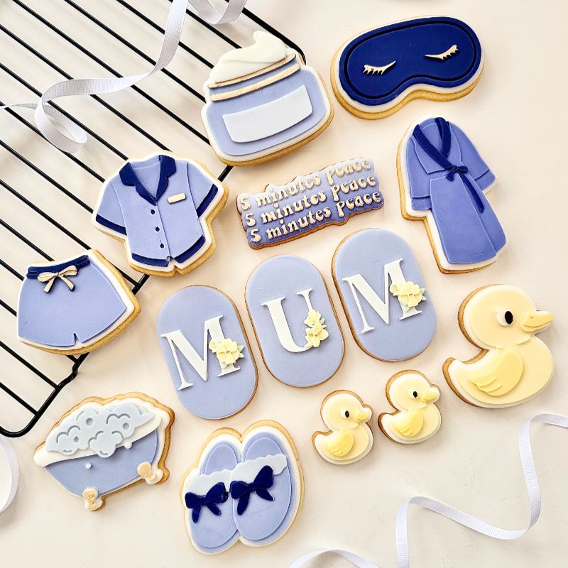 Spa 3D Cookie Stamp and Cutter - suitable for two tone effect