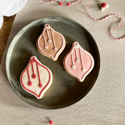 Teardrop Bauble Christmas Cookie Cutter and Embosser