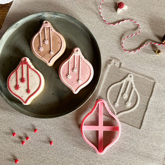 Teardrop Bauble Christmas Cookie Cutter and Embosser