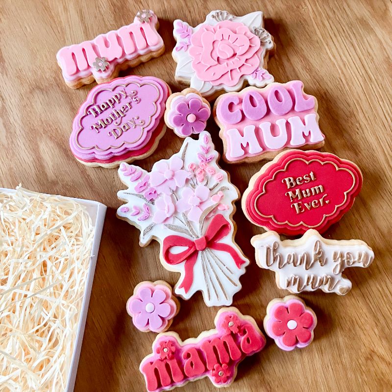 Mini Daisy Flower 3D Cookie Stamp and Cutter - suitable for two tone effect