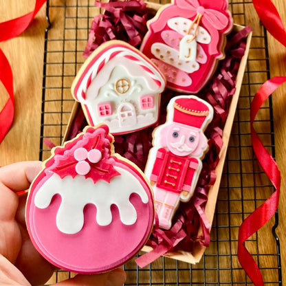 Christmas Pudding 3D Cookie Stamp and Cutter - suitable for two tone effect