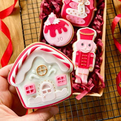 Mrs Claus’ Gingerbread House 3D Cookie Stamp and Cutter - suitable for two tone effect