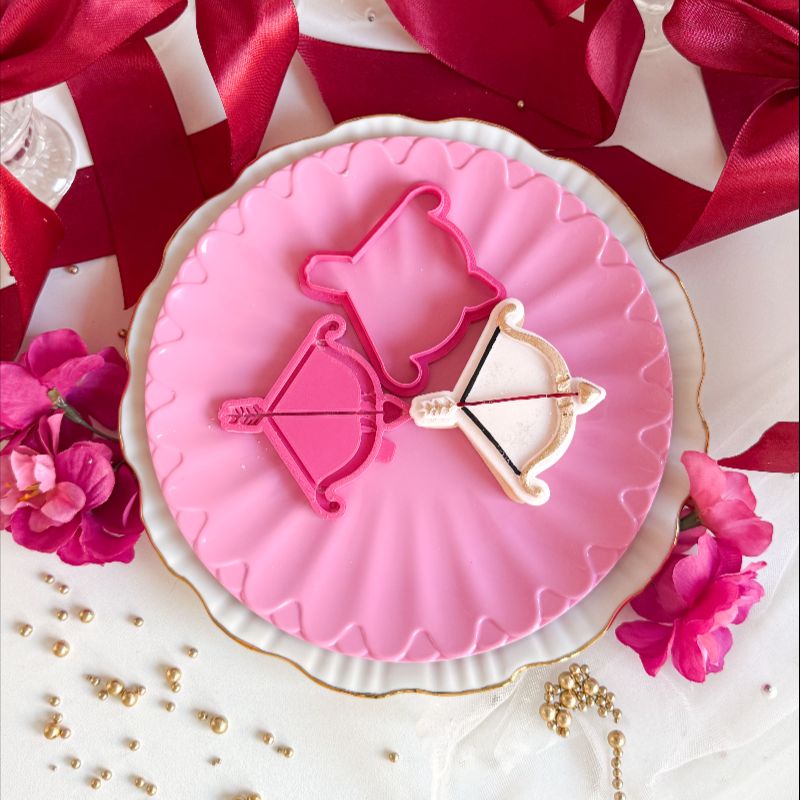 Bow and Arrow Valentine's 3D Cookie Stamp and Cutter - suitable for two tone effect