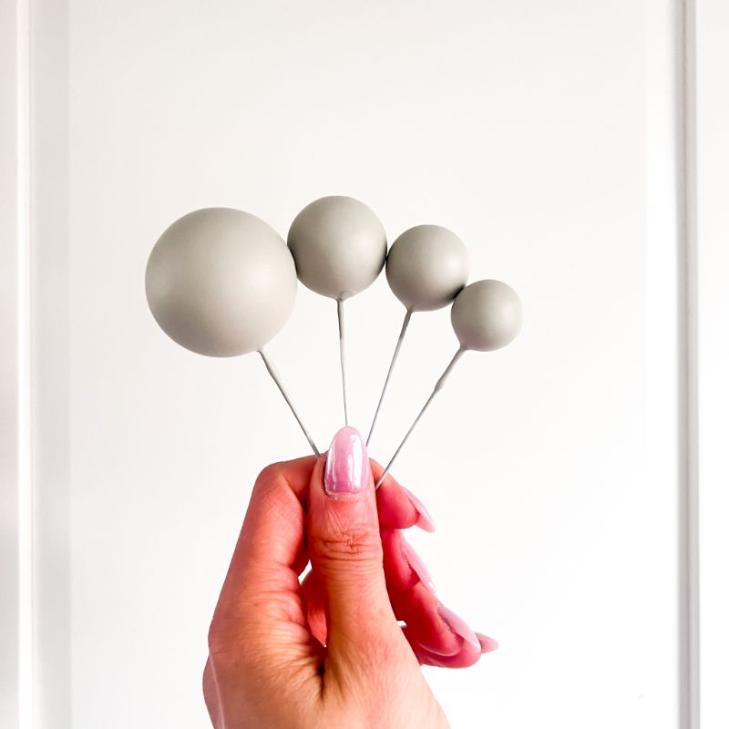 Cake Balls Set of 4 - Light Grey