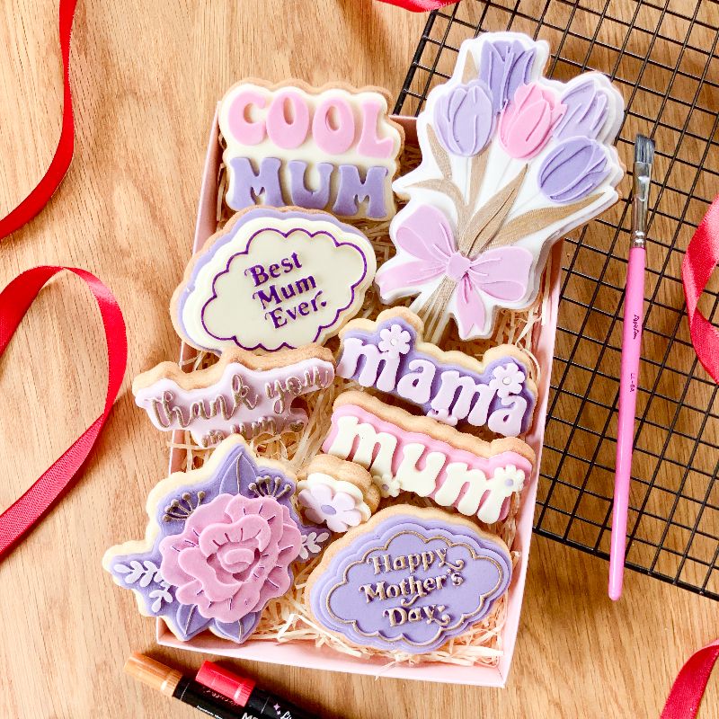 Tulip Bouquet with Bow Large 3D Cookie Stamp and Cutter - suitable for two tone effect