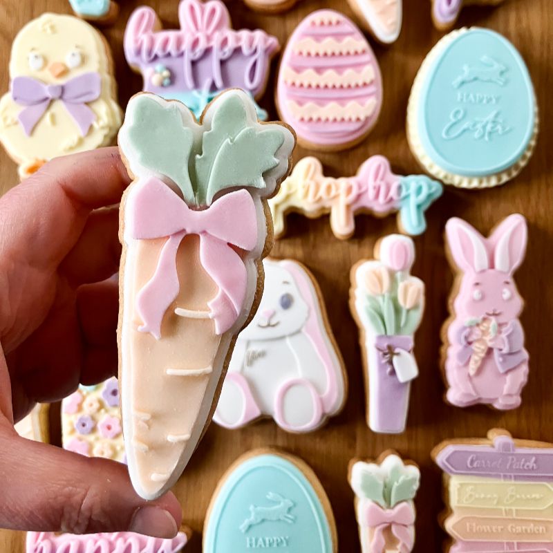 Carrot with Elegant Bow Easter 3D Cookie Stamp and Cutter - suitable for two tone effect