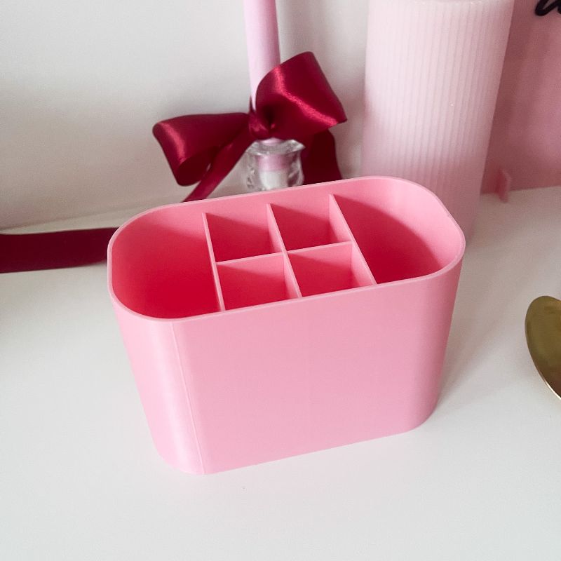 Edible Pen Holder Pot by LissieLou – Pink Cake Decorating Organiser