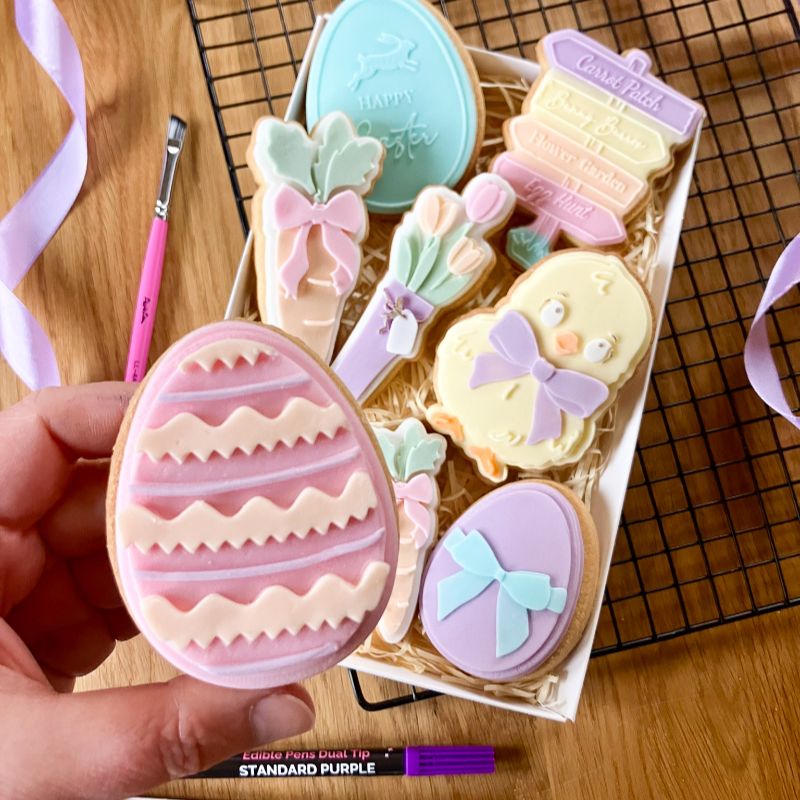 Patterned Easter Egg 3D Cookie Stamp and Cutter - suitable for two tone effect