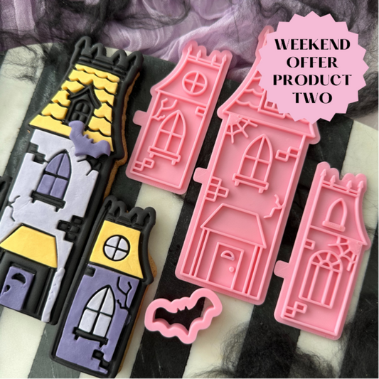 PINK WEEKEND OFFER PRODUCT 2: Puzzle Halloween House with Bat Cookie Cutter and Stamp