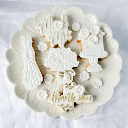 Wedding Cake with Flowers Cookie Cutter and Stamp