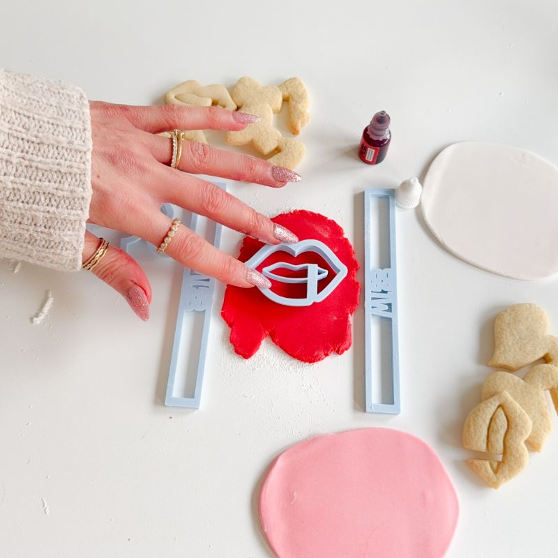 Sweetheart Mug Hugger Set of 3 Valentine's Cookie Cutters