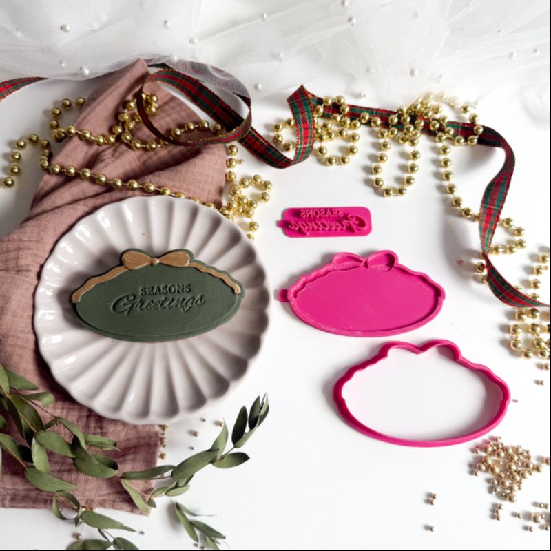 ChellBells Cakes Christmas Bow Plaque 3D Cookie Stamp and Cutter