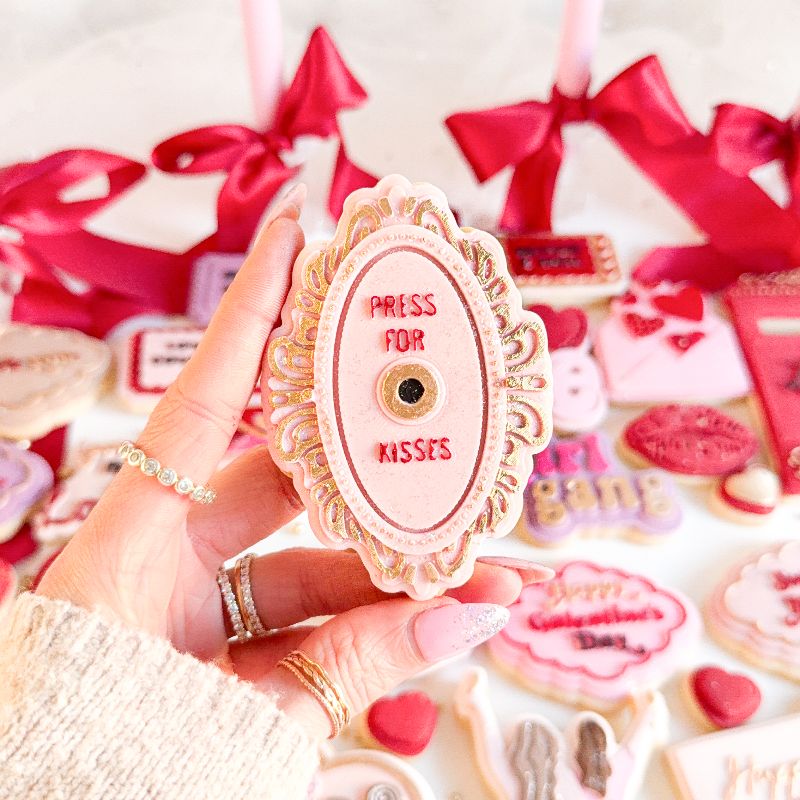 Press for Kisses Valentine's 3D Cookie Stamp and Cutter - suitable for two tone effect