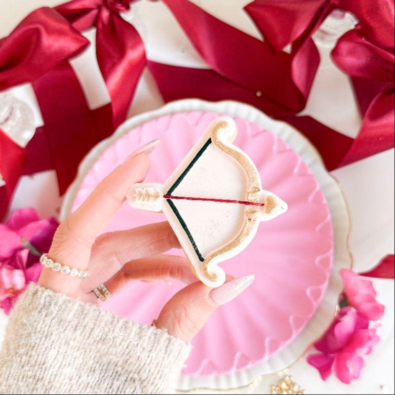 Bow and Arrow Valentine's 3D Cookie Stamp and Cutter - suitable for two tone effect