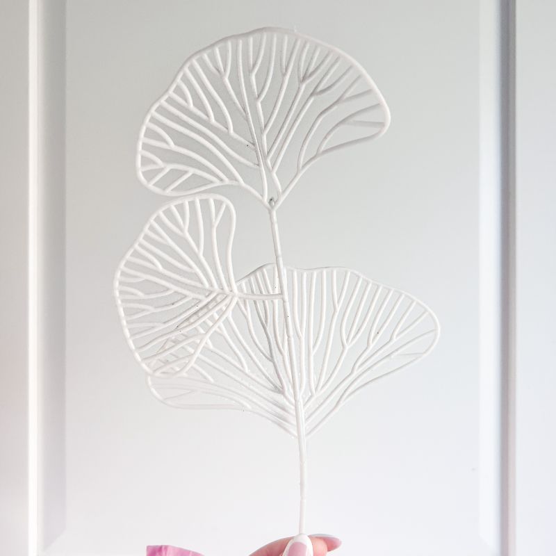 Artificial Ginkgo Biloba Skeleton Leaves - White