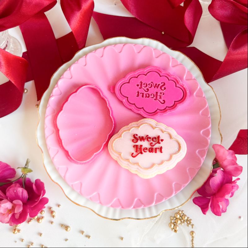 Sweet Heart Valentine's Scallop Plaque 3D Cookie Stamp and Cutter - suitable for two tone effect