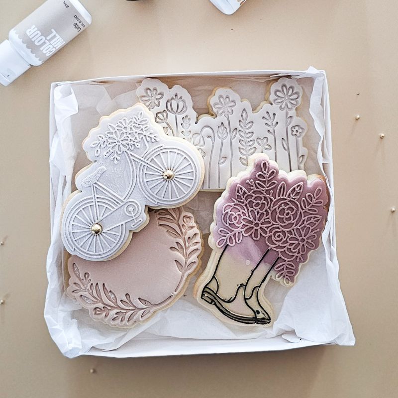 Leaf Border Floral Cookie Cutter and Stamp