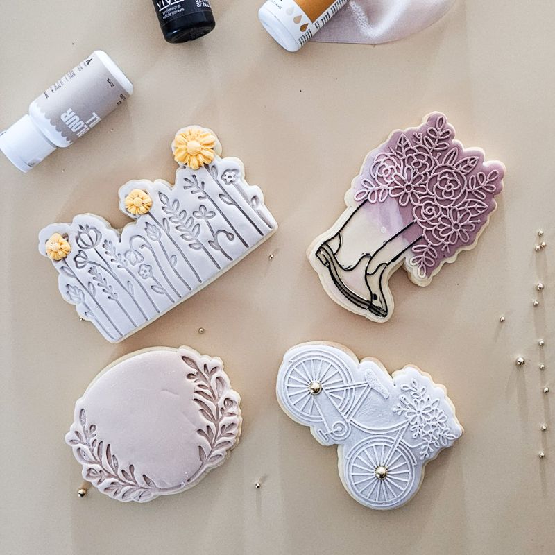 Leaf Border Floral Cookie Cutter and Stamp