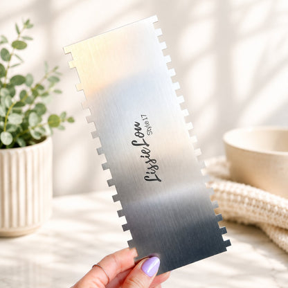 Cake Scraper Style 17
