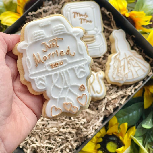 Just Married Wedding Car Cookie Cutter and Embosser