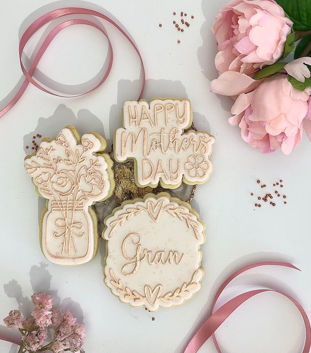 Jar of Flowers Mother's Day Cookie Cutter and Embosser