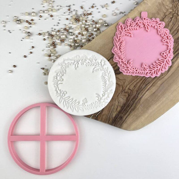 Christmas Foliage Circle Cookie Cutter and Stamp