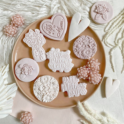 Mum in Heart Mother's Day Cookie Cutter and Stamp