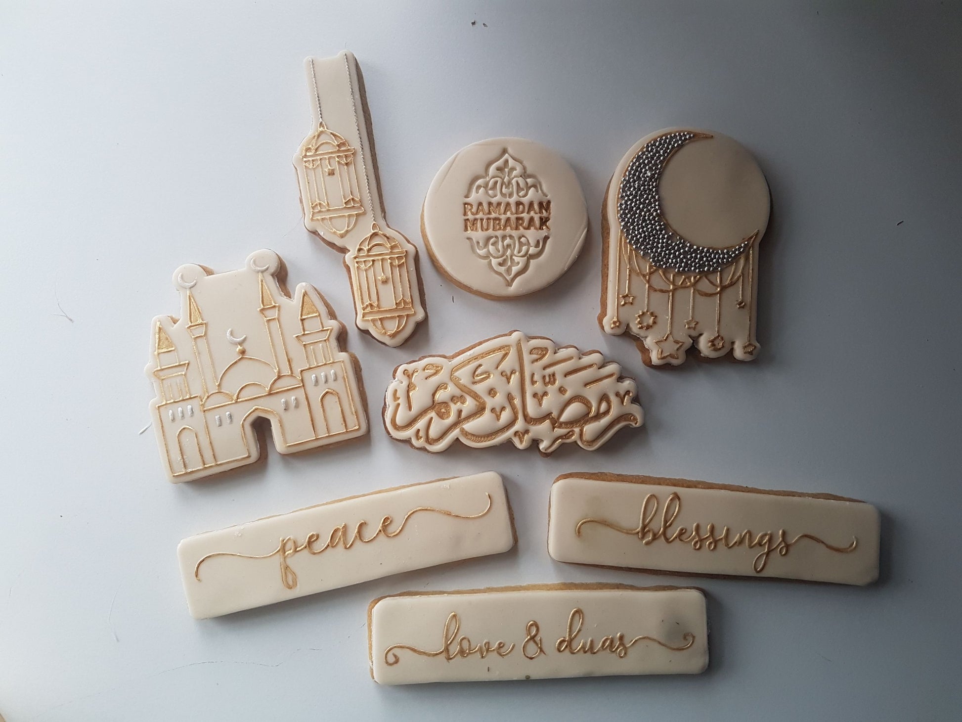 Ramadan Mubarak Calligraphy Cookie Cutter and Stamp