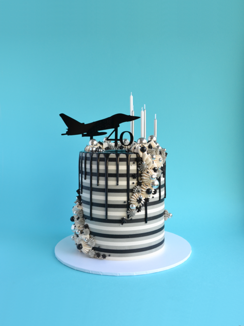 Metal Cake Scraper Style 17