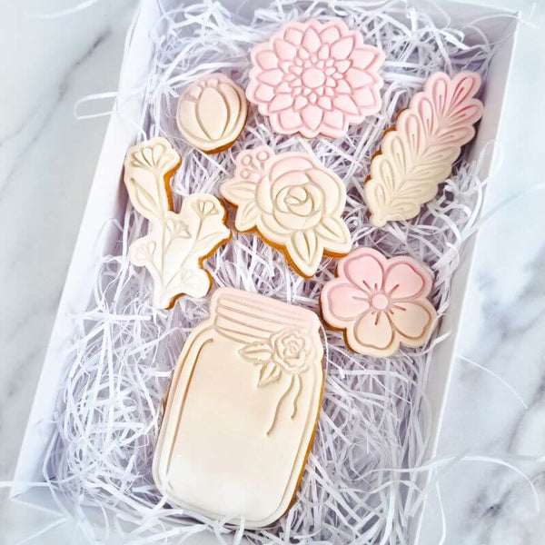 Floral Initial Cookie set