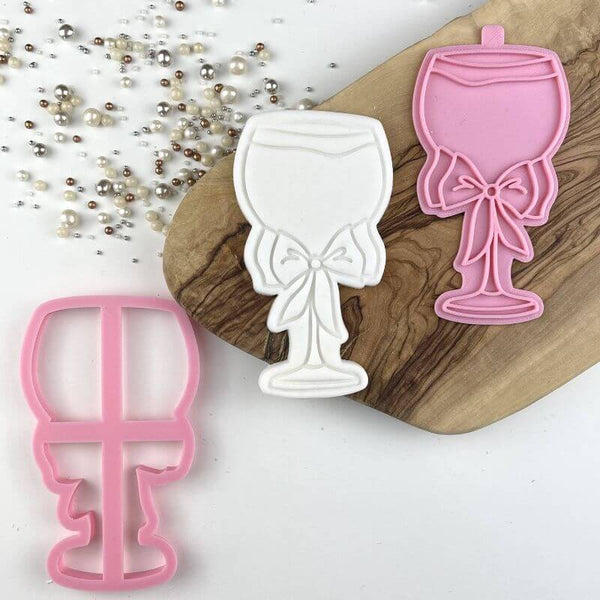 Gin Glass with Bow Hen Party Cookie Cutter and Stamp
