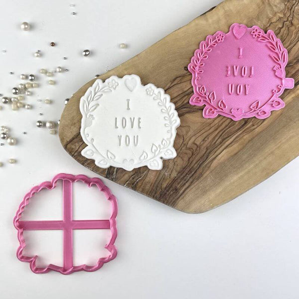 I Love You in Floral Heart Circle Valentine's Cookie Cutter and Stamp