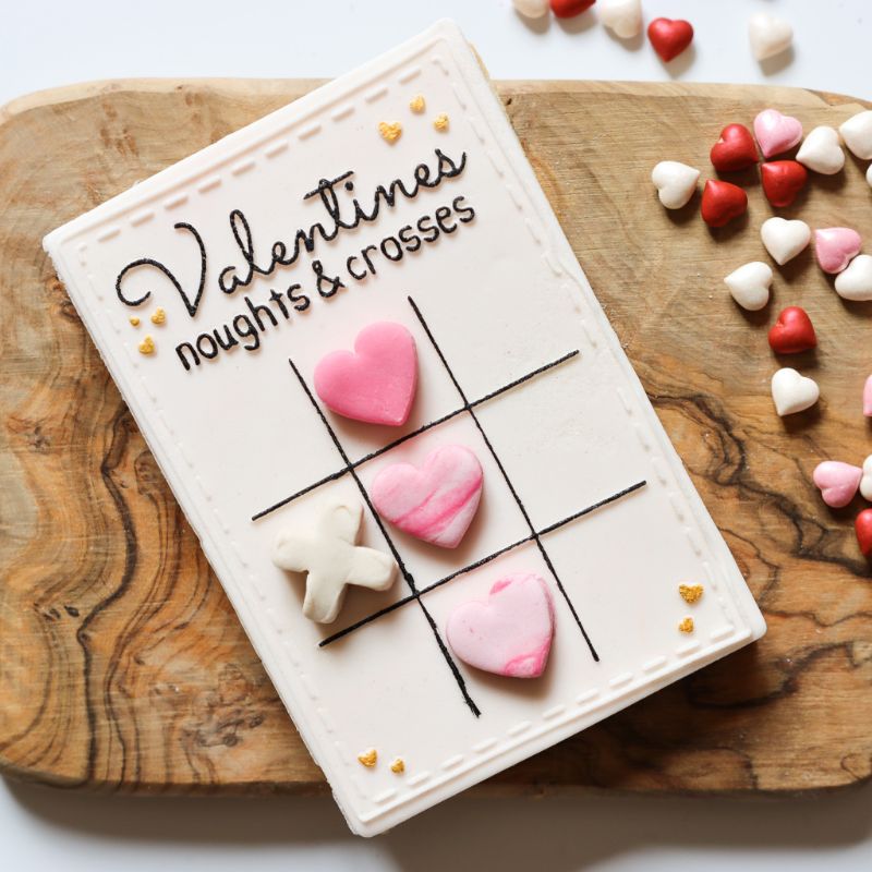 Valentine's Kisses and Crosses Set Cookie Cutter and Embosser