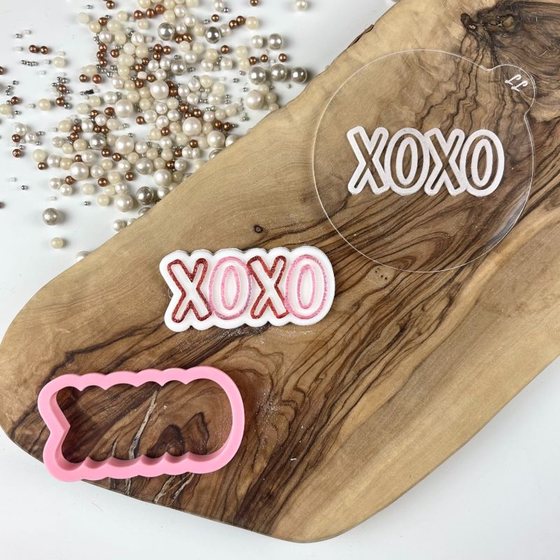 Mini Kisses and Hugs XOXO Valentine's Cookie Cutter and Embosser